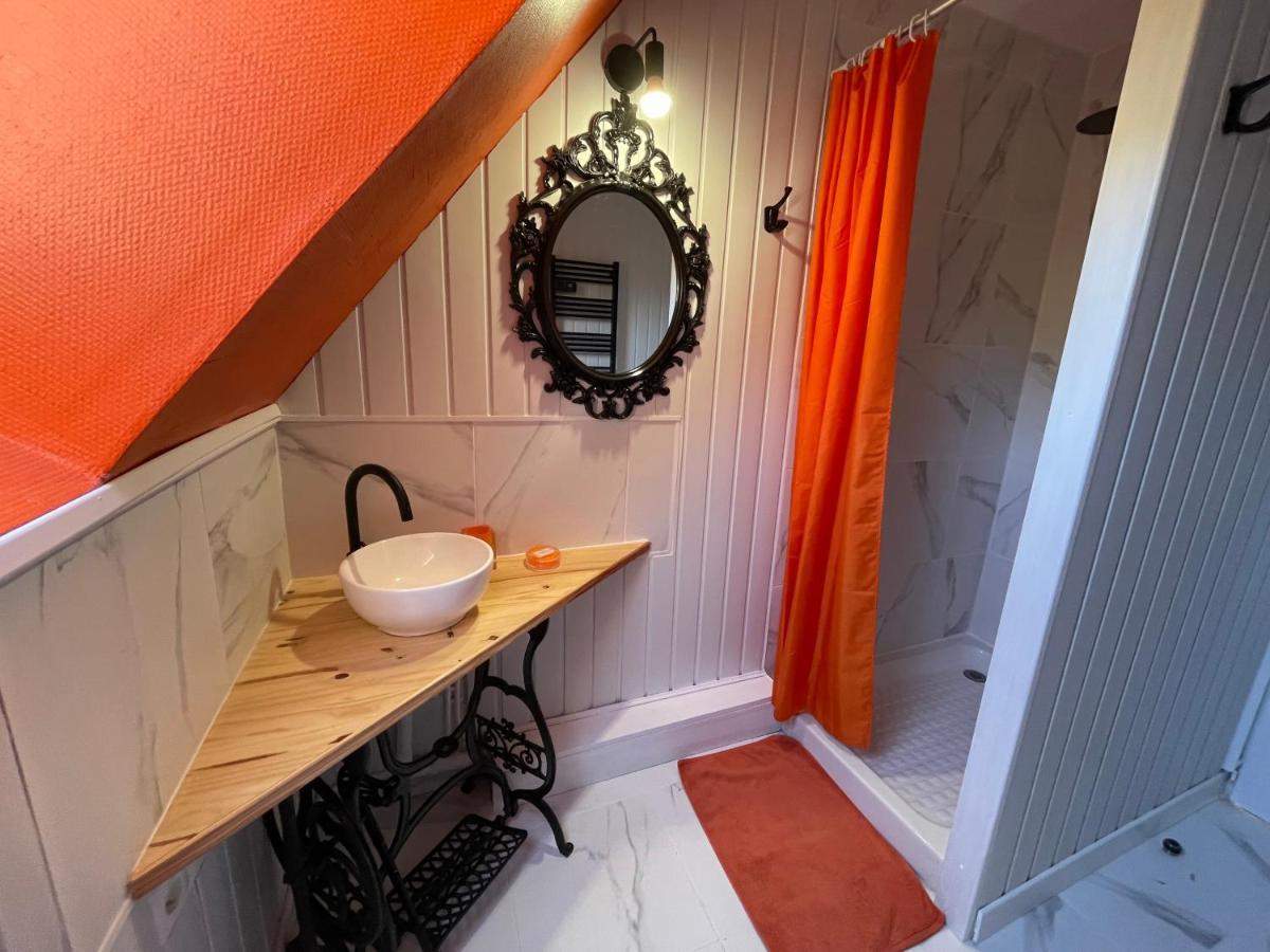 Belle Chambre Double Orange Tout Bonnement Bien Putot-en-Auge Exterior foto
